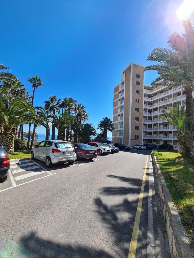 Room In Apartment - 1St Line Top Floor Apartment Carrer del Mar 외부 사진